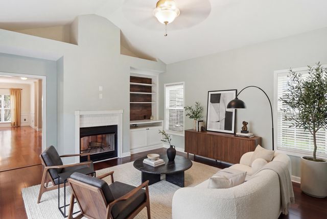 1277 Hermit Crab Way, Mount Pleasant, SC 29466