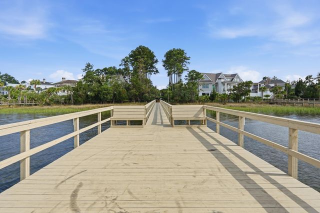 1277 Hermit Crab Way, Mount Pleasant, SC 29466