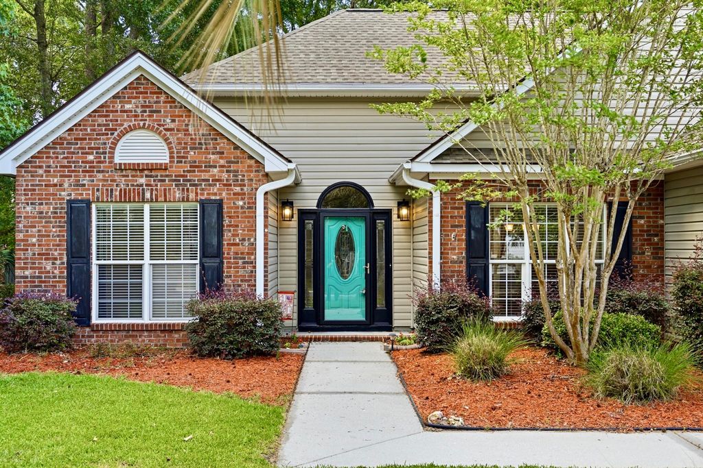 1277 Hermit Crab Way, Mount Pleasant, SC 29466