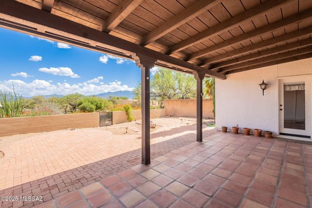 641 S Los Diamantes, Green Valley, AZ 85614