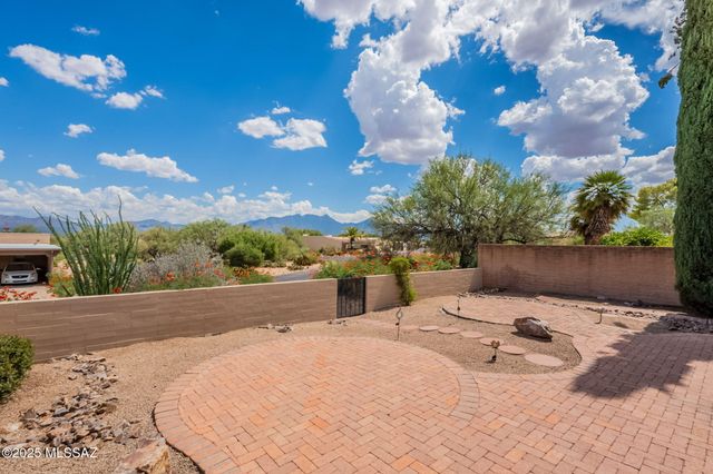 641 S Los Diamantes, Green Valley, AZ 85614