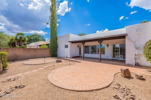 641 S Los Diamantes, Green Valley, AZ 85614