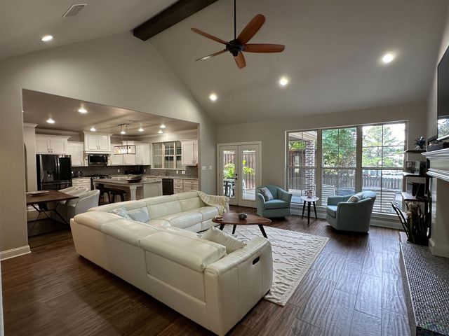 3305 Celebration Way, Longview, TX 75605