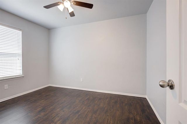 2801 Thompson Farm Lane, Yukon, OK 73099