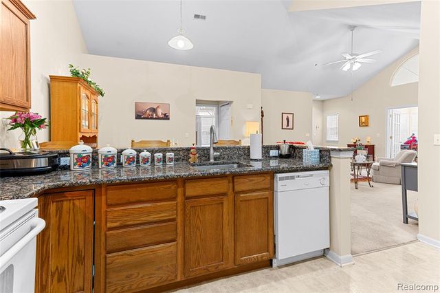 36218 Abbey Drive, Westland, MI 48185