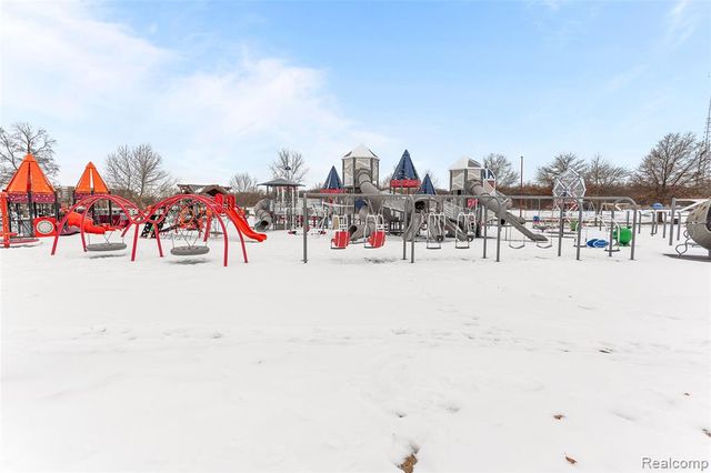 36218 Abbey Drive, Westland, MI 48185