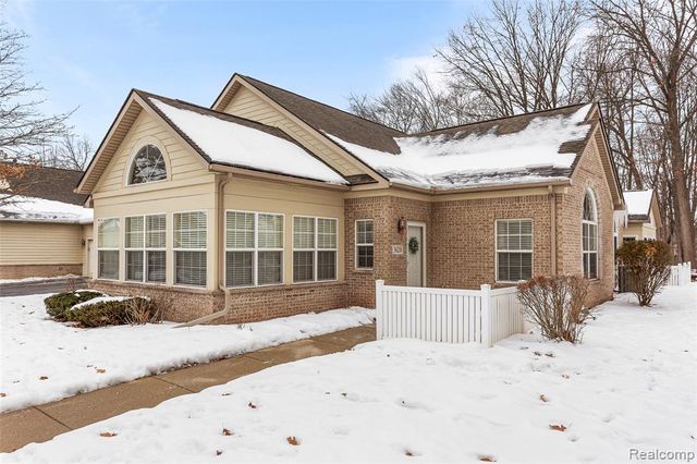 36218 Abbey Drive, Westland, MI 48185