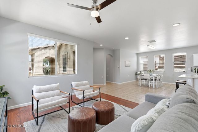 10134 S Azure Surrey Drive, Vail, AZ 85641