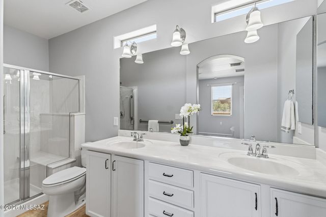 10134 S Azure Surrey Drive, Vail, AZ 85641