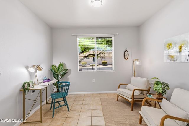 10134 S Azure Surrey Drive, Vail, AZ 85641