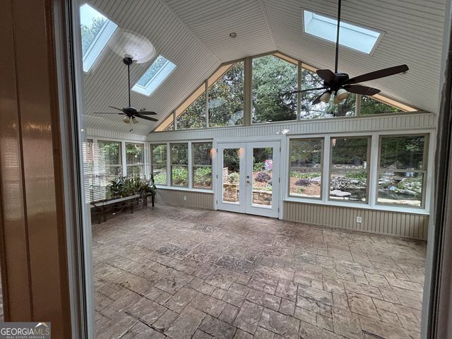 640 Brickleberry Court, Roswell, GA 30075