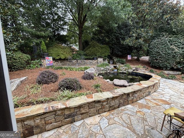 640 Brickleberry Court, Roswell, GA 30075
