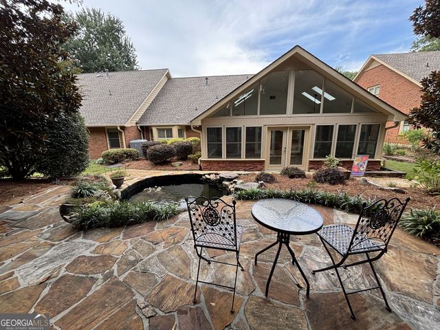 640 Brickleberry Court, Roswell, GA 30075