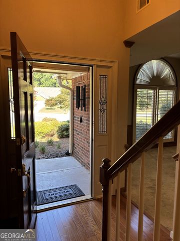 640 Brickleberry Court, Roswell, GA 30075