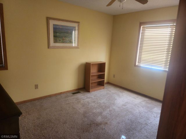 883 3rd Street E, Saint Paul, MN 55106