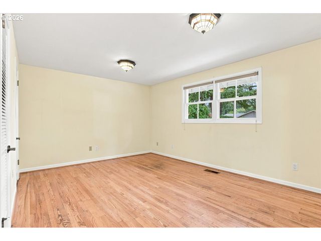 4510 WILLAMETTE Dr, Vancouver, WA 98661