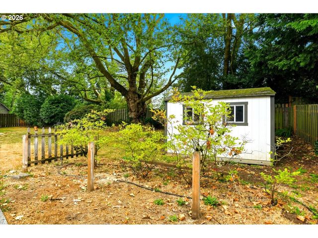 4510 WILLAMETTE Dr, Vancouver, WA 98661