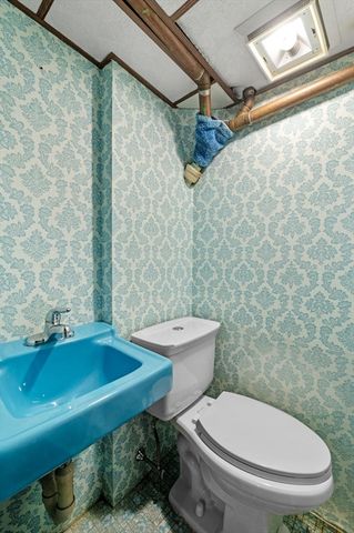 11 Netherton Ave, Beverly, MA 01915