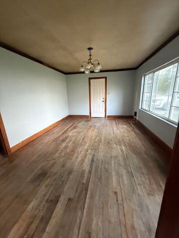 198 Browns Rd, Lafayette, TN 37083