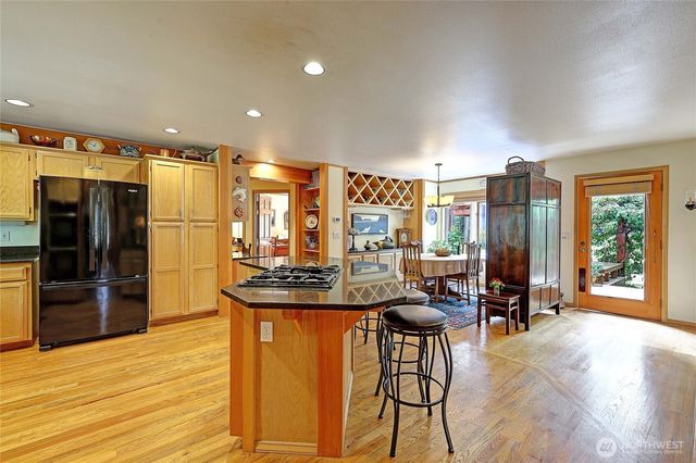 1951 Journeys End Lane, Camano Island, WA 98282