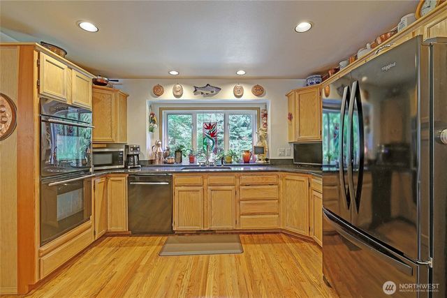 1951 Journeys End Lane, Camano Island, WA 98282