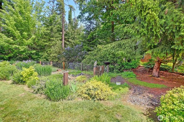 1951 Journeys End Lane, Camano Island, WA 98282