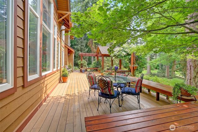 1951 Journeys End Lane, Camano Island, WA 98282