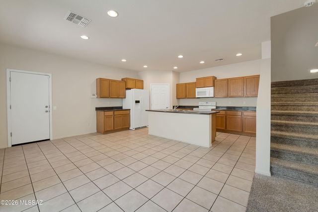 10912 E Midnight Moon Lane, Tucson, AZ 85747