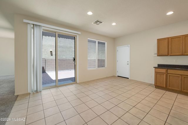 10912 E Midnight Moon Lane, Tucson, AZ 85747