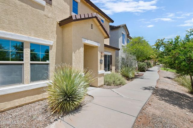 10912 E Midnight Moon Lane, Tucson, AZ 85747