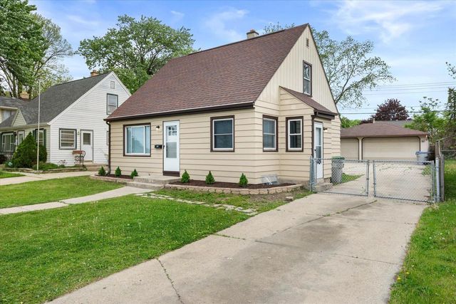 4944 N 91st STREET, Milwaukee, WI 53225