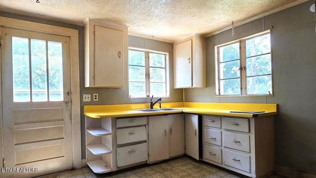 1132 Franklin Drive, Maryville, TN 37801