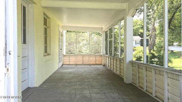 1132 Franklin Drive, Maryville, TN 37801