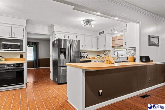 511 Wilmar Ave, Hartsville, SC 29550