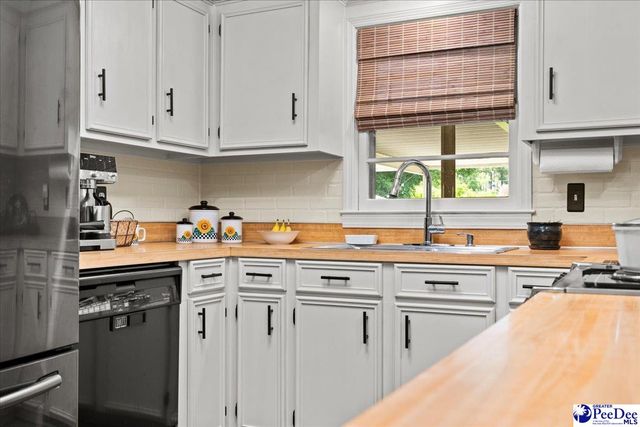 511 Wilmar Ave, Hartsville, SC 29550