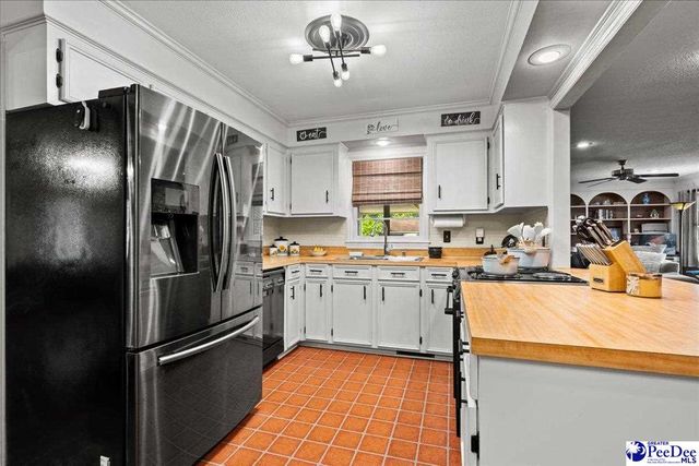 511 Wilmar Ave, Hartsville, SC 29550