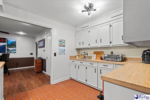511 Wilmar Ave, Hartsville, SC 29550