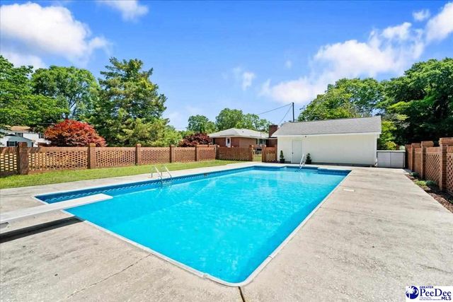 511 Wilmar Ave, Hartsville, SC 29550