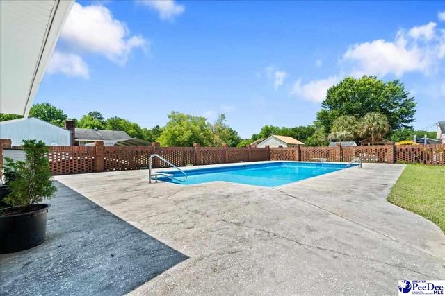 511 Wilmar Ave, Hartsville, SC 29550