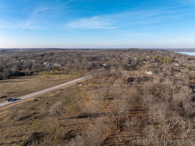 74036 S Fir Road, Wagoner, OK 74467