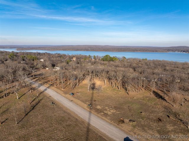 74036 S Fir Road, Wagoner, OK 74467