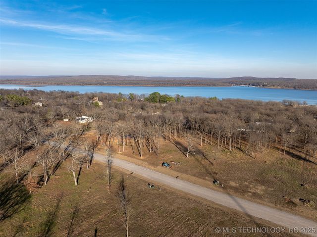 74036 S Fir Road, Wagoner, OK 74467