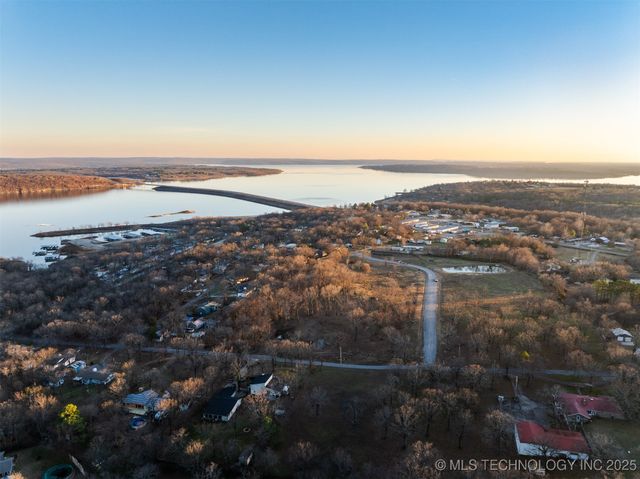 74036 S Fir Road, Wagoner, OK 74467
