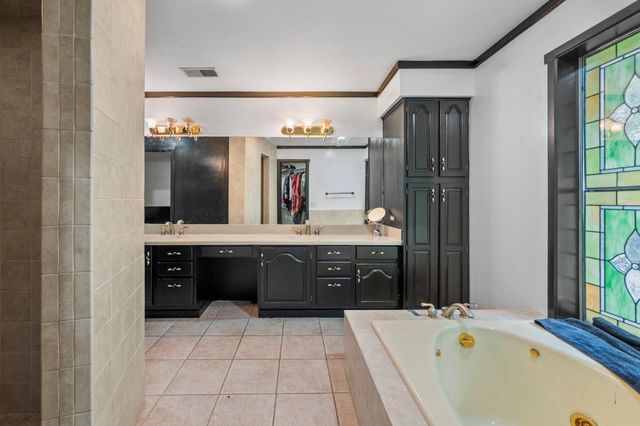 1207 Glade Street, Lufkin, TX 75901