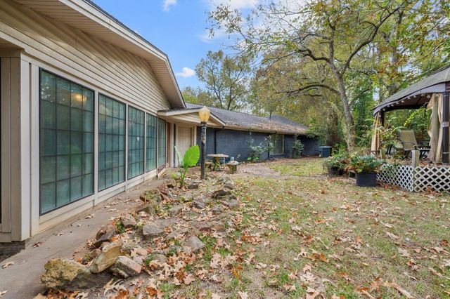 1207 Glade Street, Lufkin, TX 75901