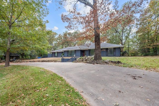 1207 Glade Street, Lufkin, TX 75901