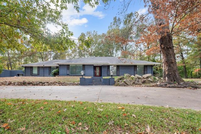 1207 Glade Street, Lufkin, TX 75901