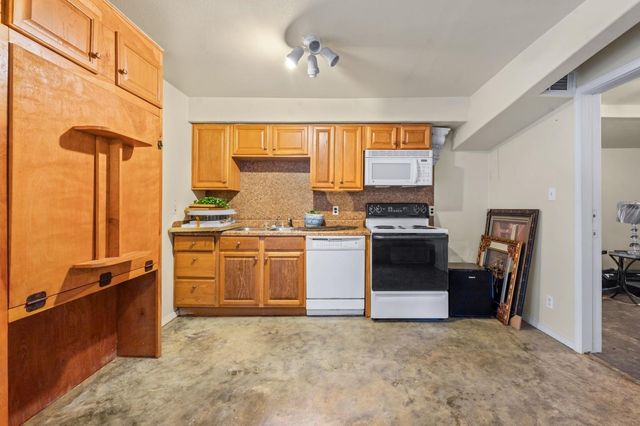 1207 Glade Street, Lufkin, TX 75901