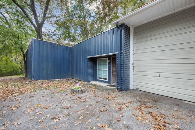 1207 Glade Street, Lufkin, TX 75901