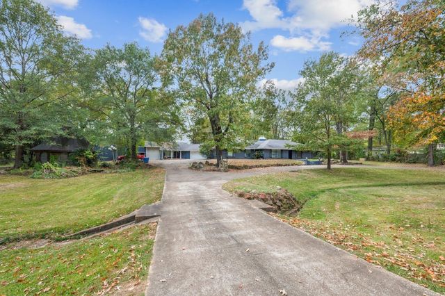 1207 Glade Street, Lufkin, TX 75901